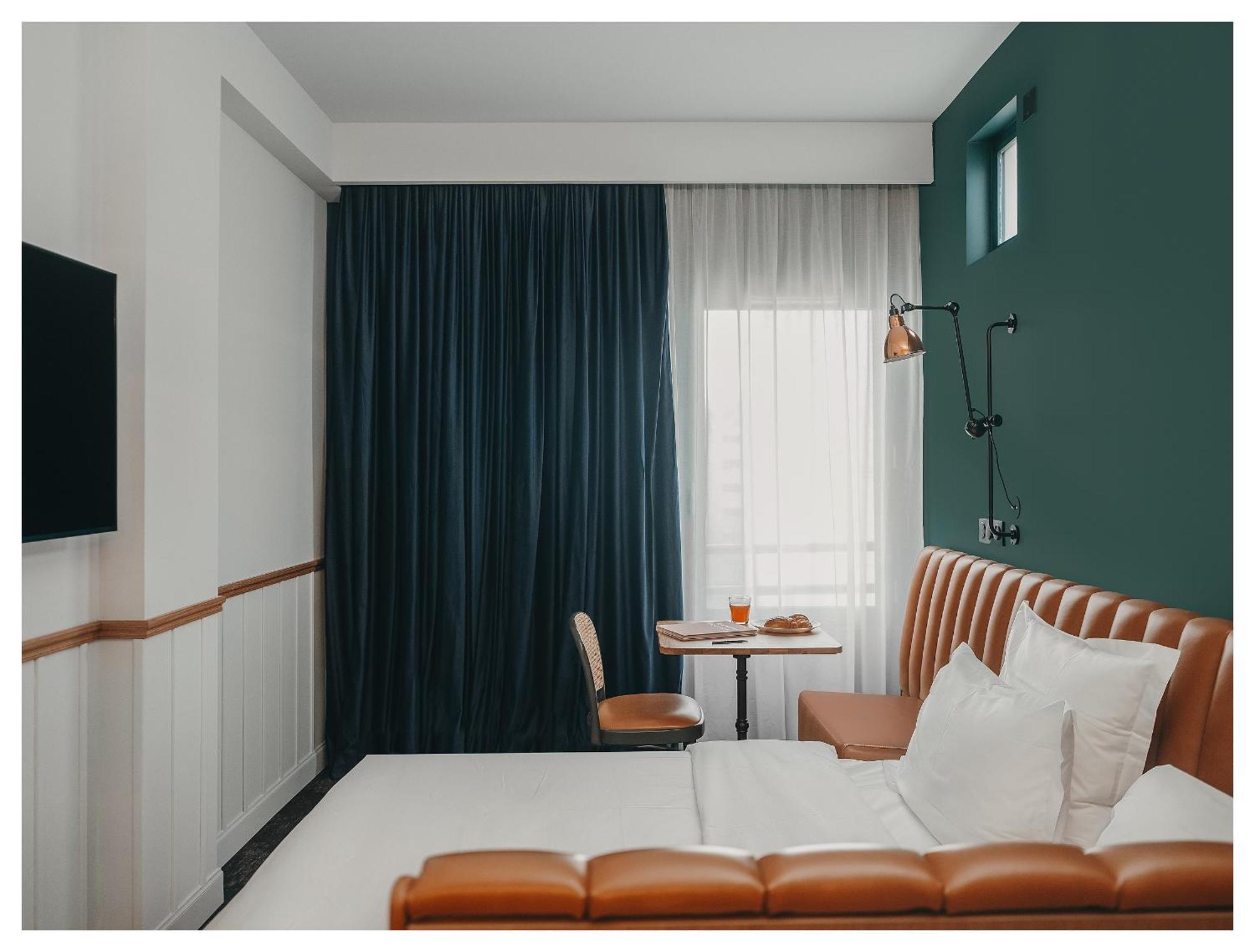 1.75 Paris Le Charme Hotel Exterior foto