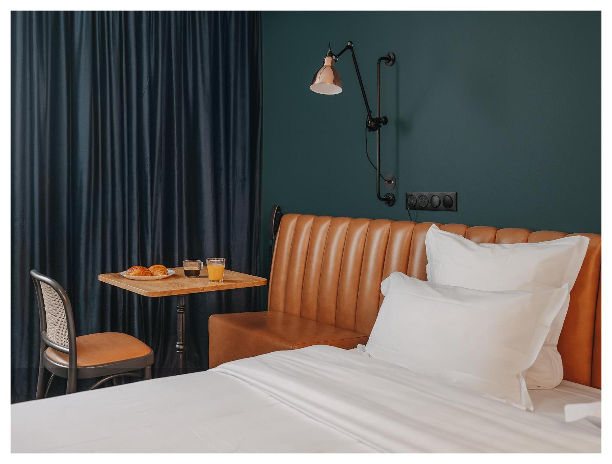 1.75 Paris Le Charme Hotel Exterior foto